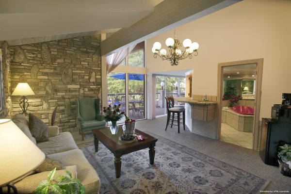 INN OF THE HILLS HOTEL AND CONFERENCE (Kerrville)